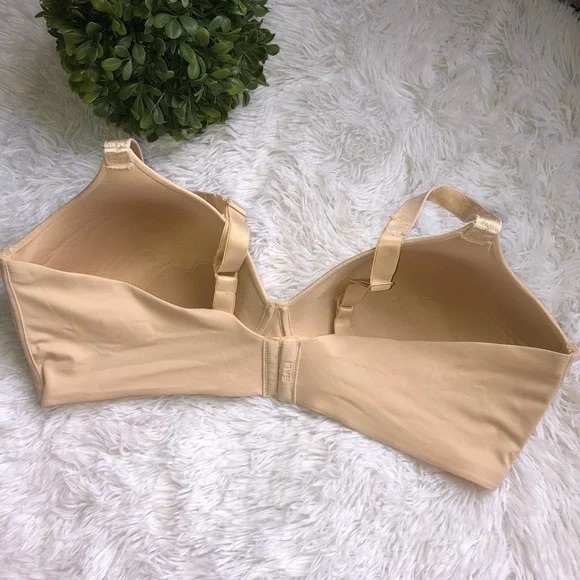 Bali Concealers Wirefree Cream Tan Bra Tagless Size 34C NWT - Picture 3 of 9